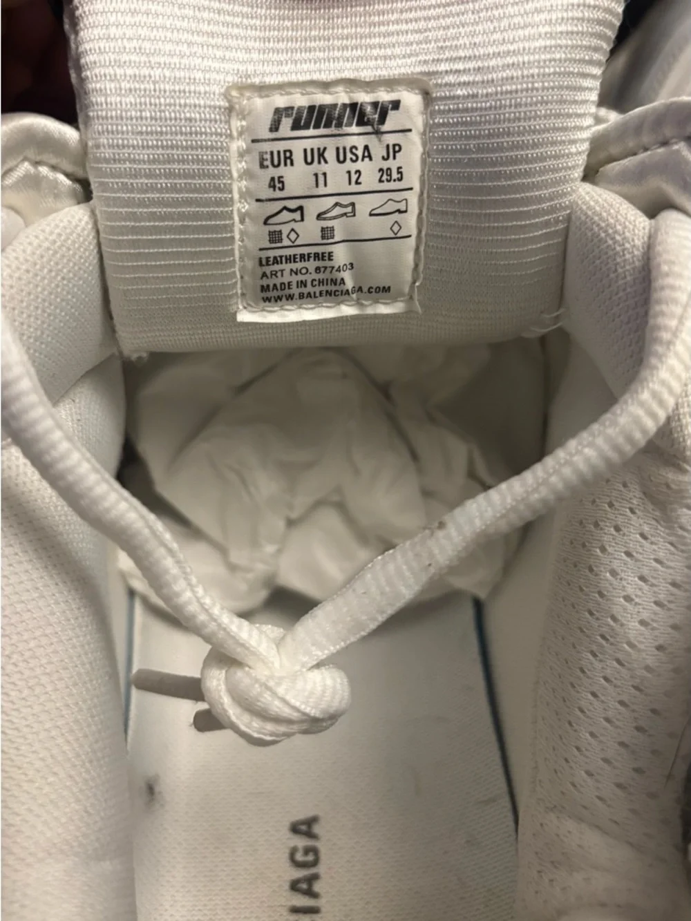 Balenciaga Runners ‘White’ - Picture 9 of 11